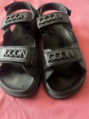 ICON Black Double-Strap Logo Sandals
